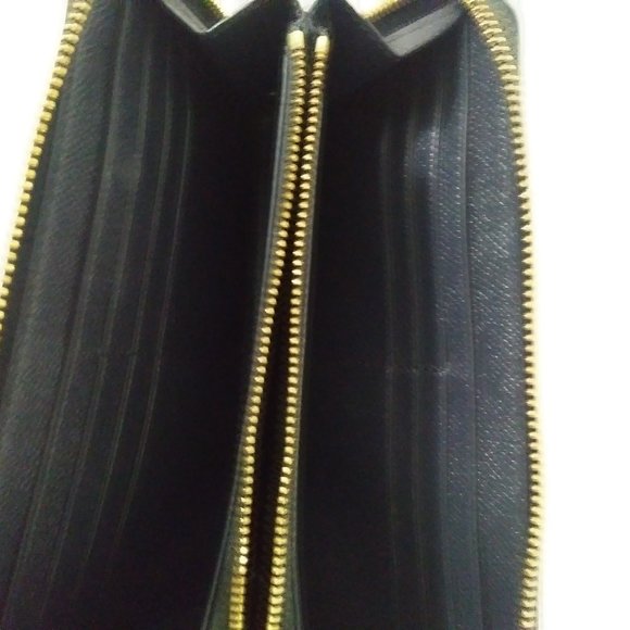 Coach Navy Blue Leather Zip Around Wristlet - Picture 12 of 14